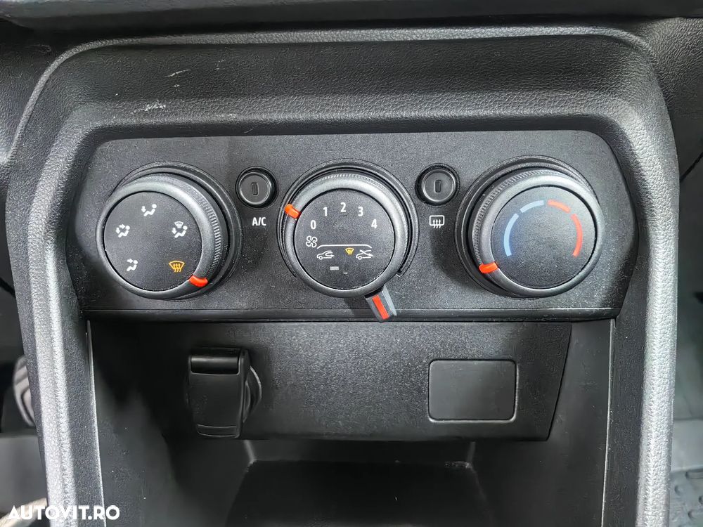 Dacia Sandero Stepway TCe 90 MT6 Expression - 20