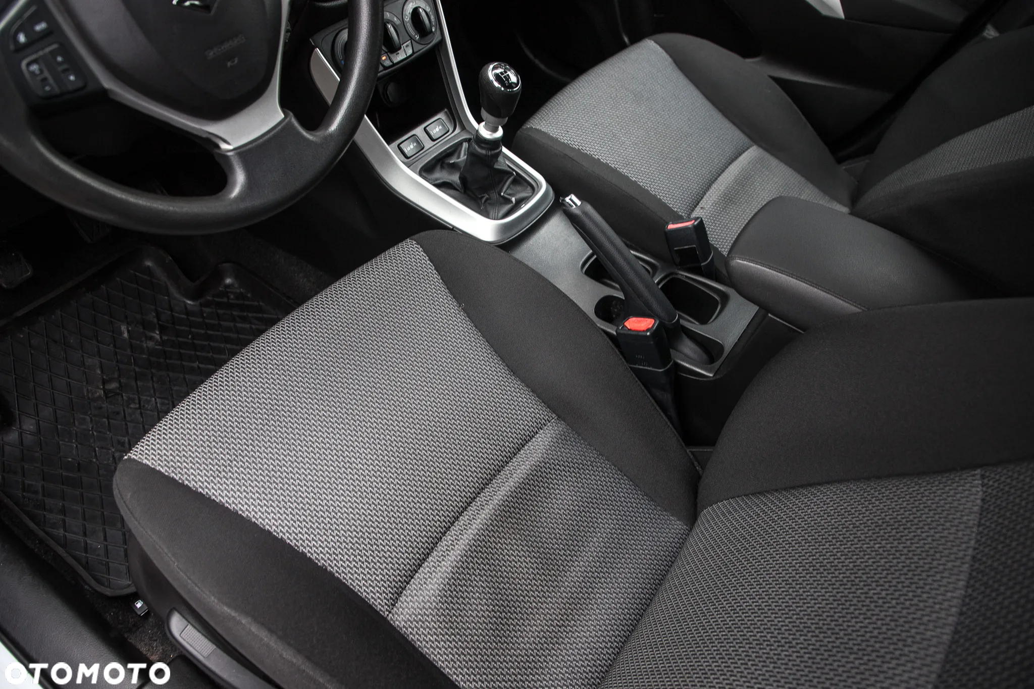 Suzuki SX4 S-Cross 1.6 DDiS 4x2 Comfort - 15