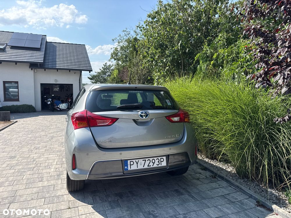 Toyota Auris Hybrid 135 Premium - 16