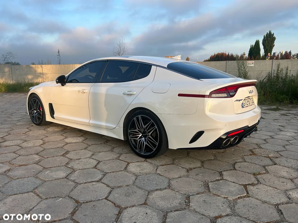 Kia Stinger 3.3 T-GDI V6 GT AWD - 11