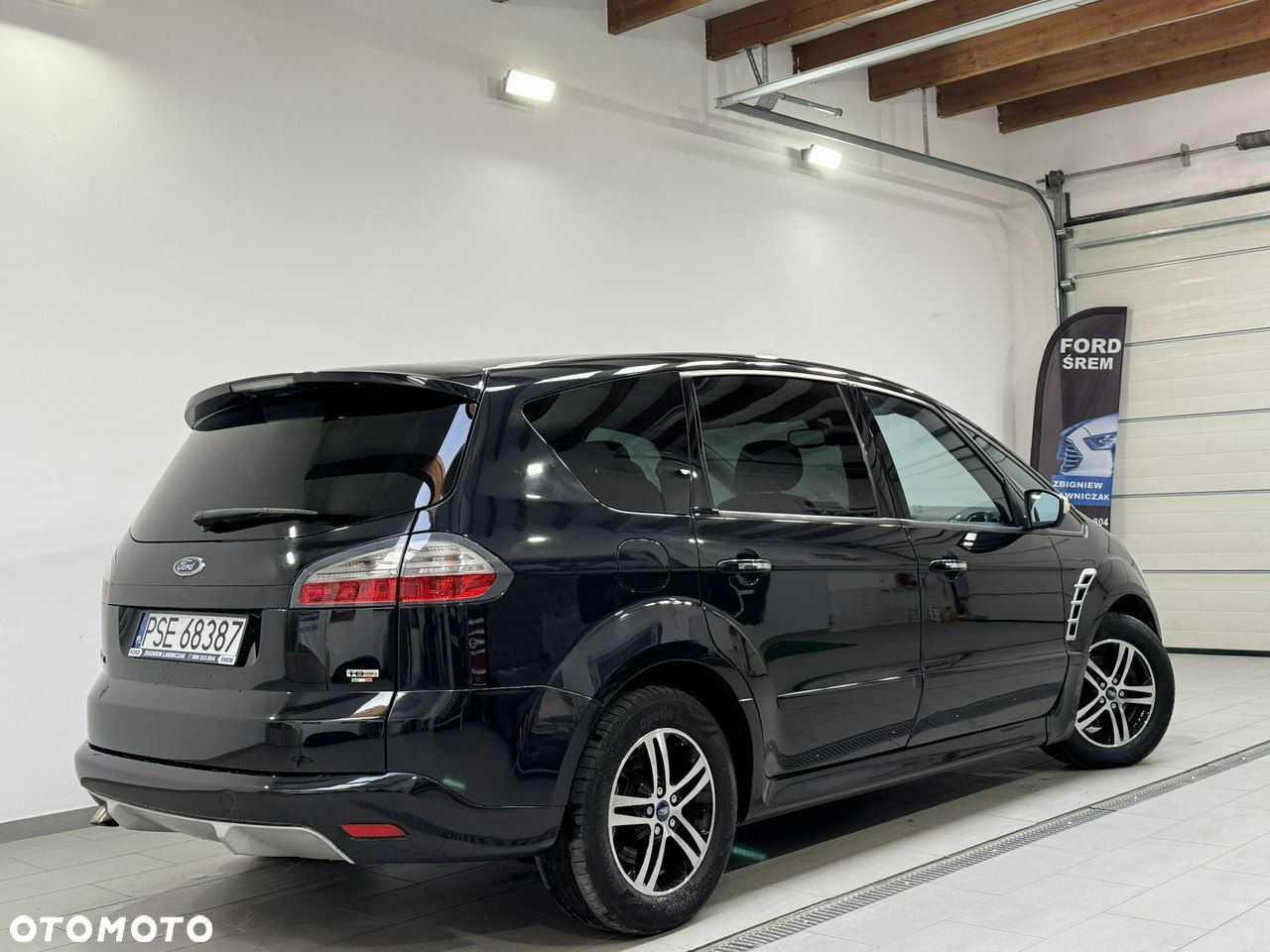 Ford S-Max - 9