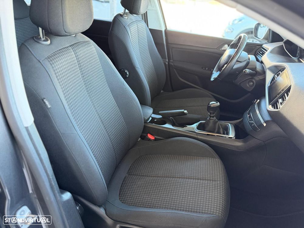 Peugeot 308 SW 1.5 BlueHDi Style - 22