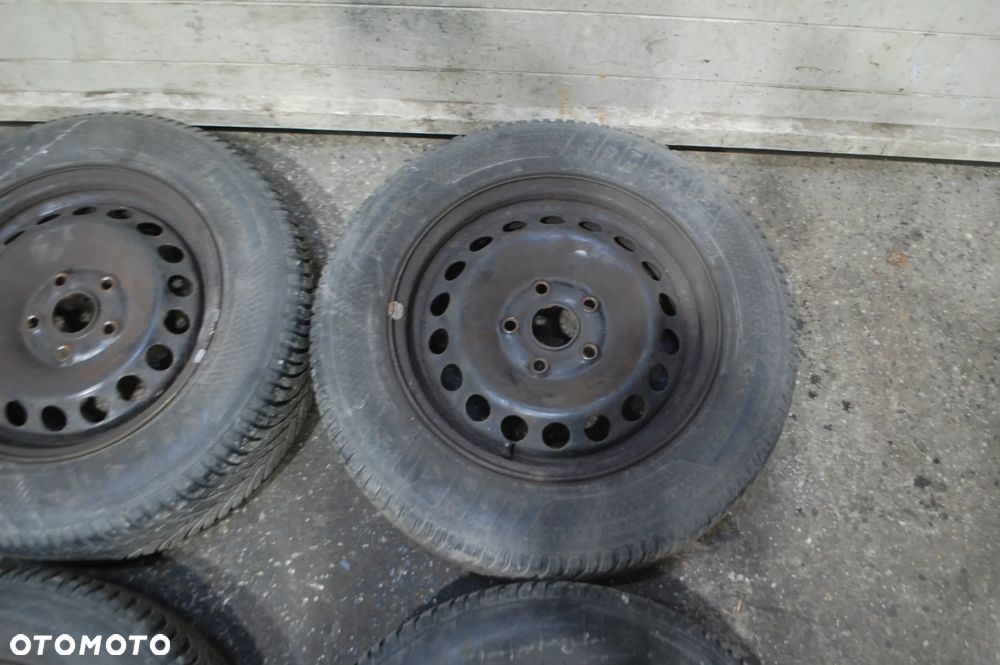 FELGI STALOWE + OPONY ZIMOWE 1K0601027C 5X112 ET47 6J VW GOLF V TOURAN 195/65R15 - 18