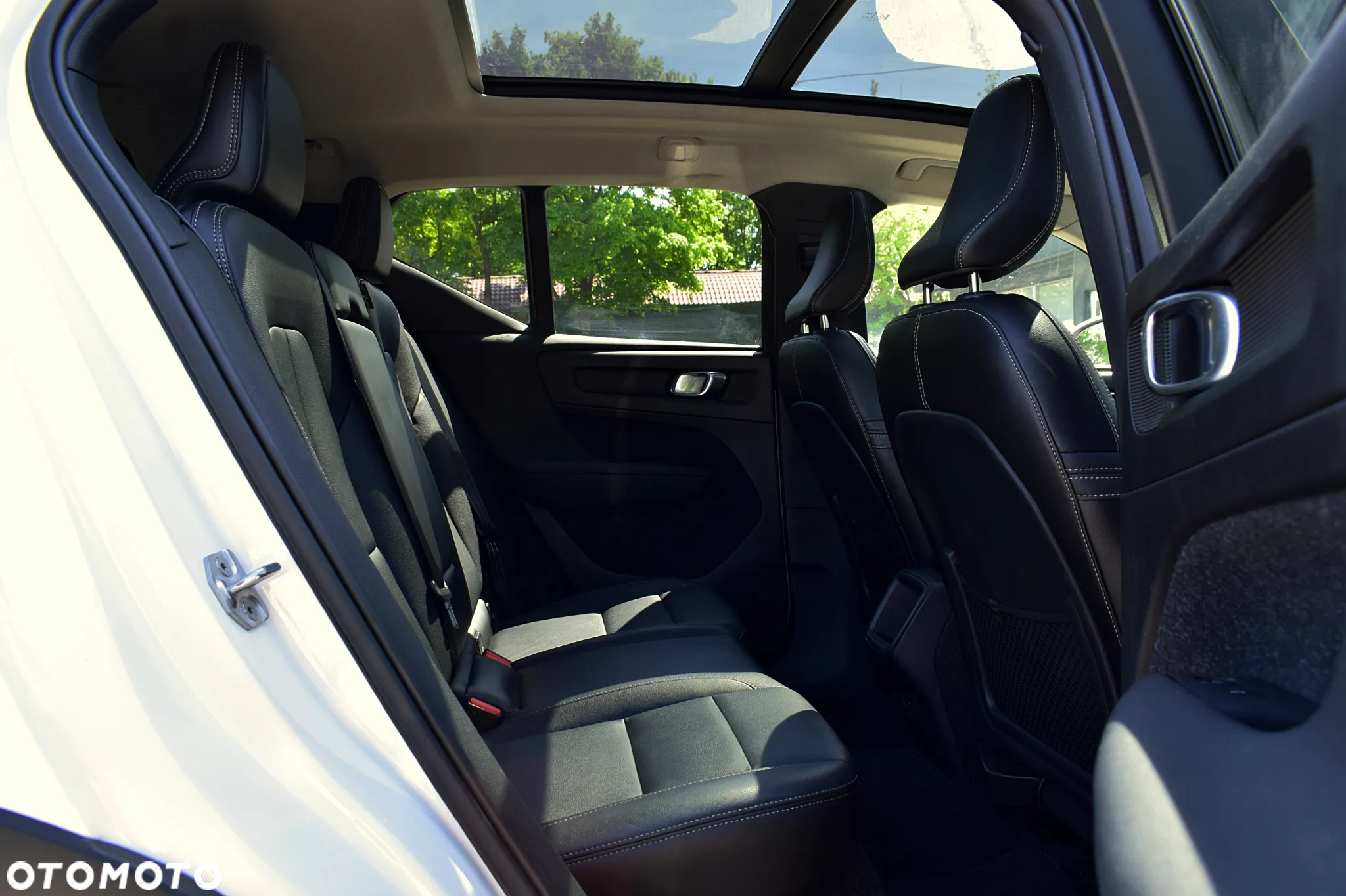 Volvo XC 40 T5 AWD Momentum Pro - 7