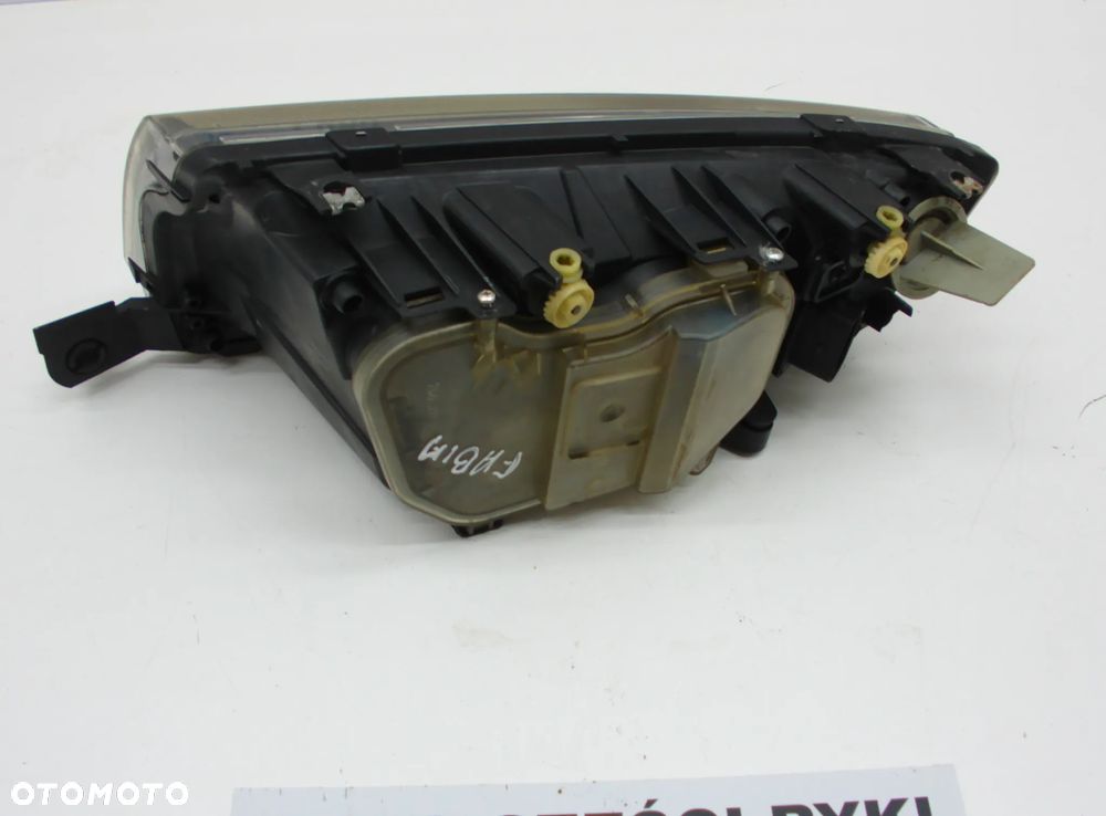 Skoda Fabia I Lampa Przód Reflektor Prawa Strona - 13