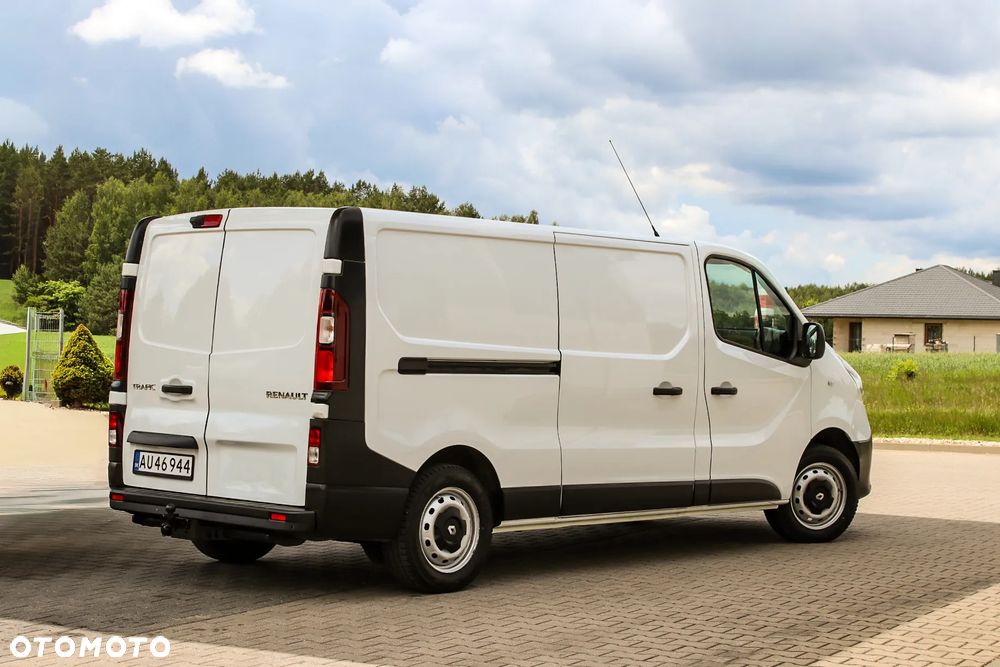 Renault Trafic - 18
