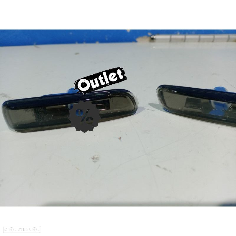 R147968C1 PISCAS LATERAIS BMW E46 98-01 ESCURECIDOS - 4