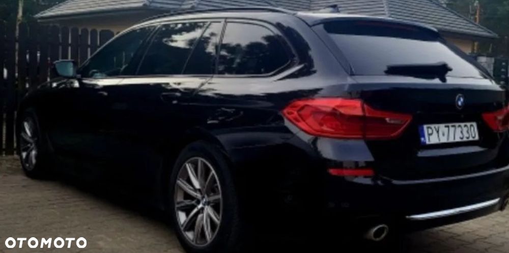 BMW Seria 5 520d Luxury Line - 10