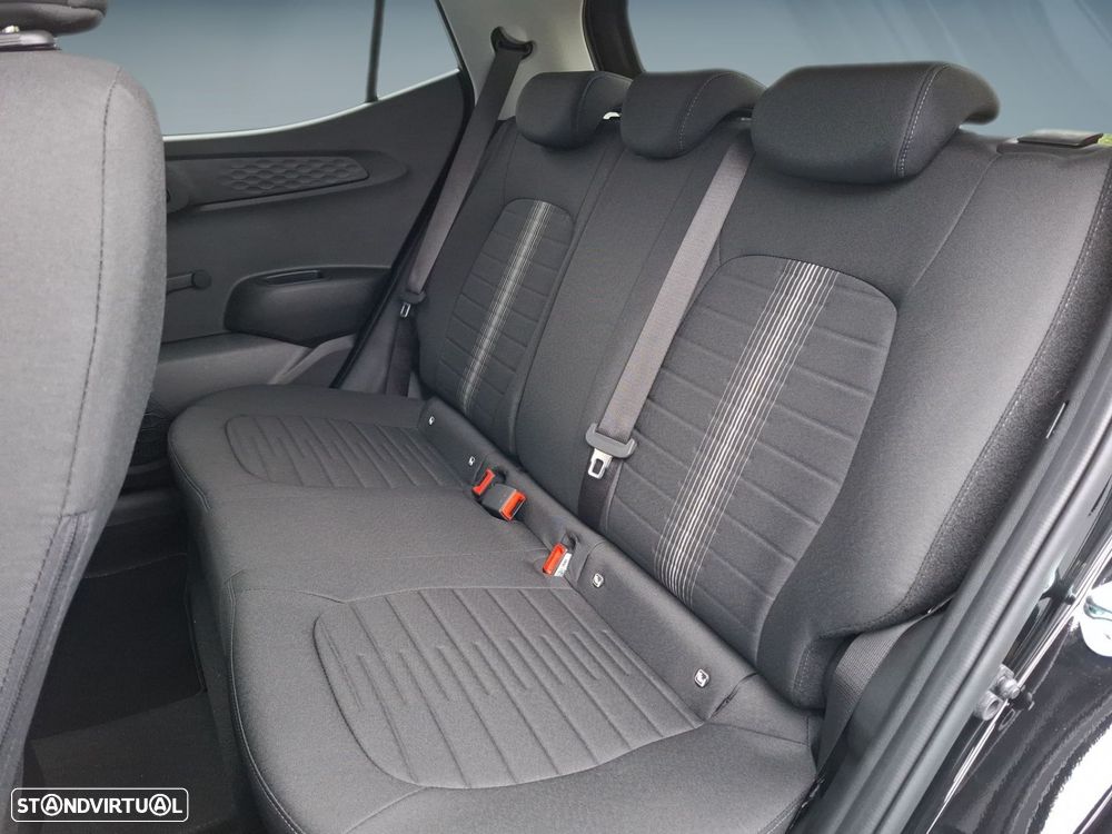 Hyundai i10 1.0 Comfort AMT - 10