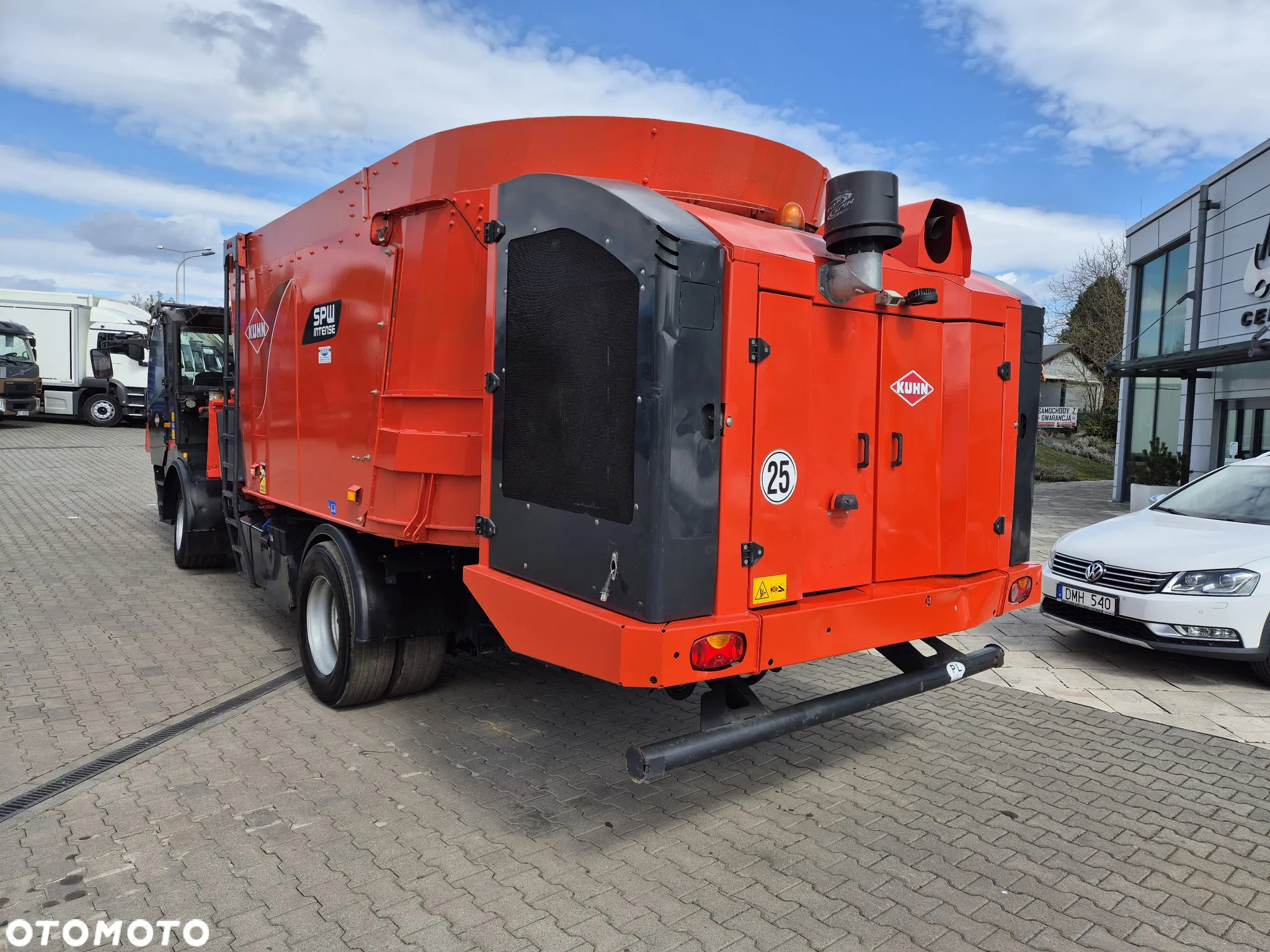 Kuhn SPW 22 INTENSE / WÓZ DO PRZEWOZU PASZY  / PIERWSZY WŁASCICIEL / AŻ 22m3 POJEMOŚCI! / MOZLIWY TRANSPORT / 224 KM! - 14
