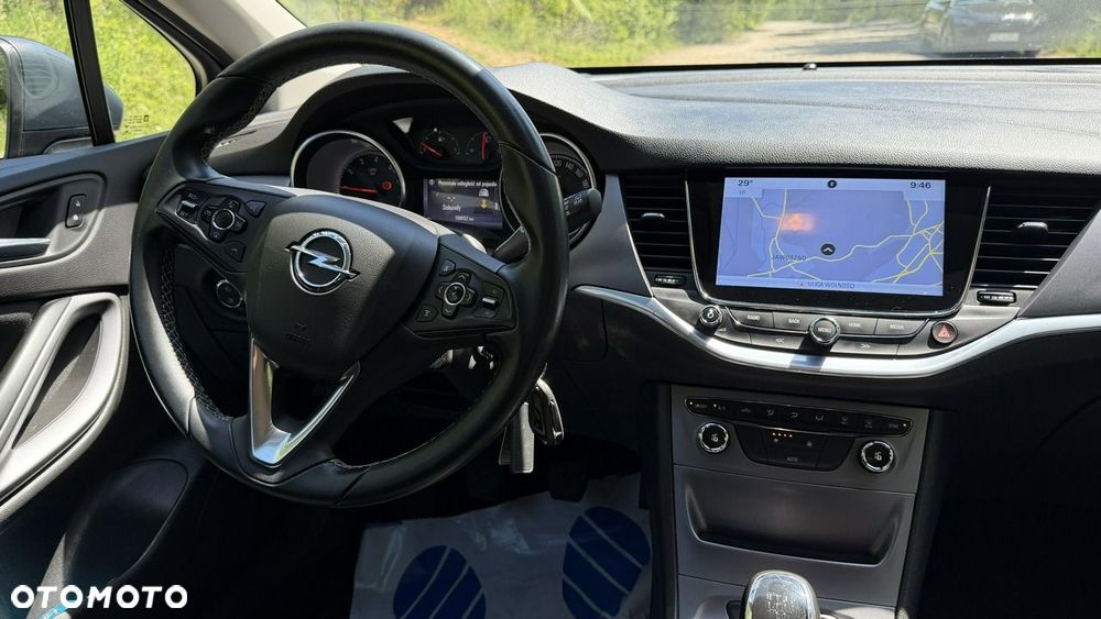 Opel Astra - 8