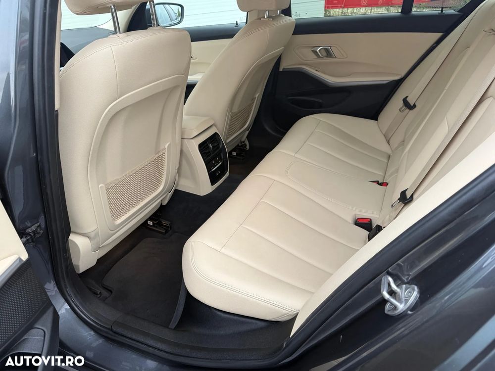 BMW Seria 3 - 11