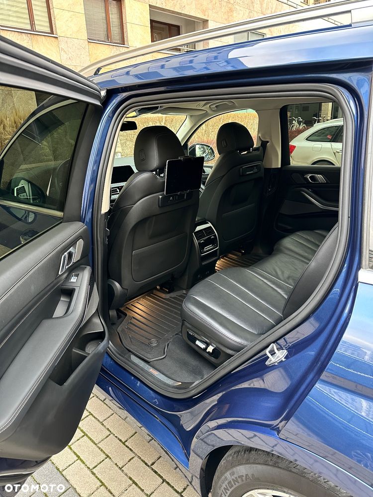 BMW X7 xDrive40i - 17