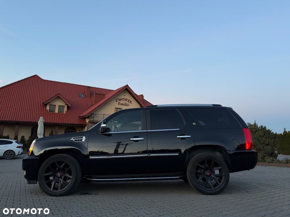 Cadillac Escalade 6.0 V8 Platinum - 40