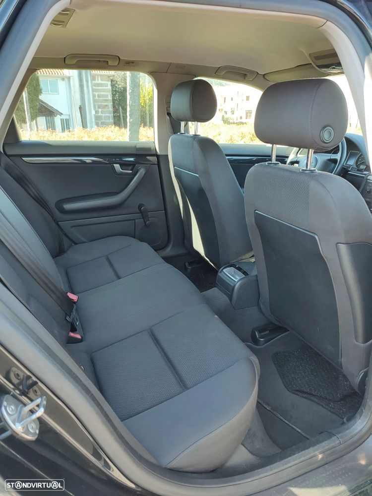 Audi A4 Avant 1.9 TDI - 9