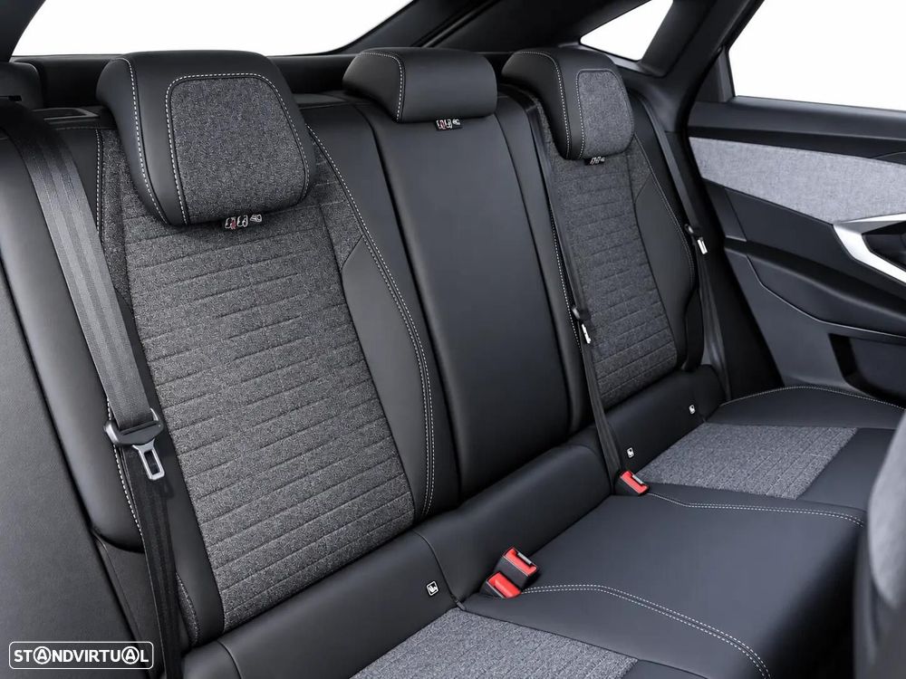 Peugeot E-3008 73 kWh Allure - 17