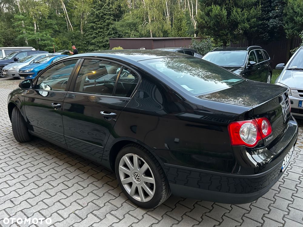 Volkswagen Passat 1.9 TDI Trendline - 8