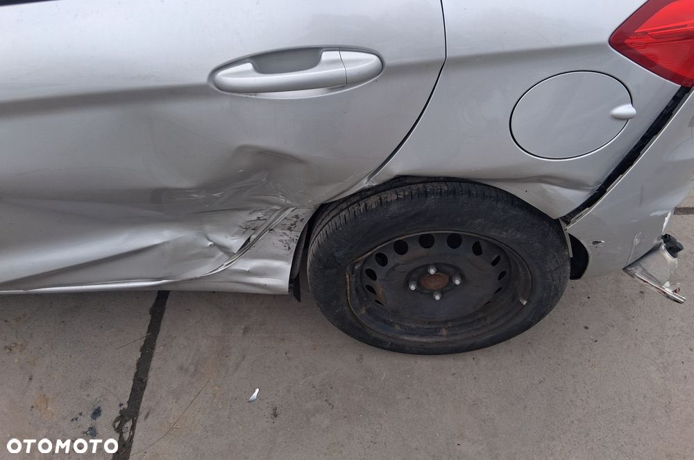 Ford Fiesta 1.0 EcoBoost Titanium ASS - 19
