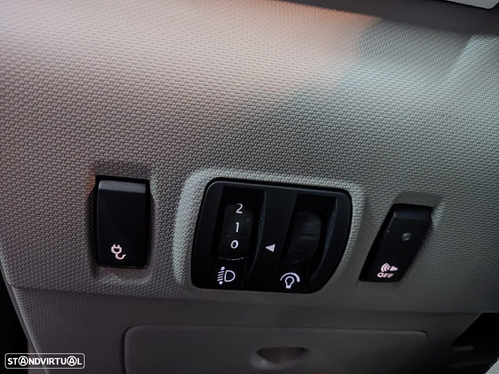 Renault Zoe (c/ Bateria) Life 40 - 8