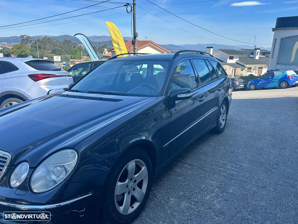 Mercedes-Benz E 220 CDi Avantgarde Aut. - 1