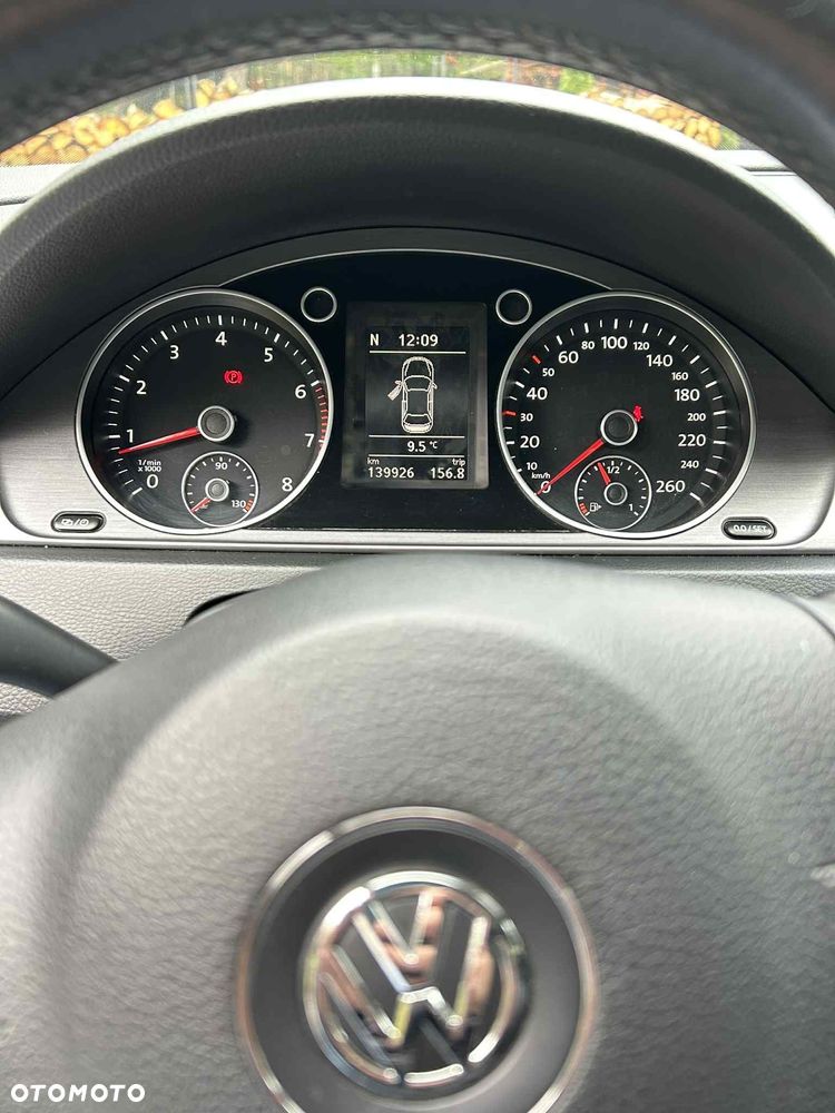 Volkswagen Passat 1.4 TSI Comfortline - 12