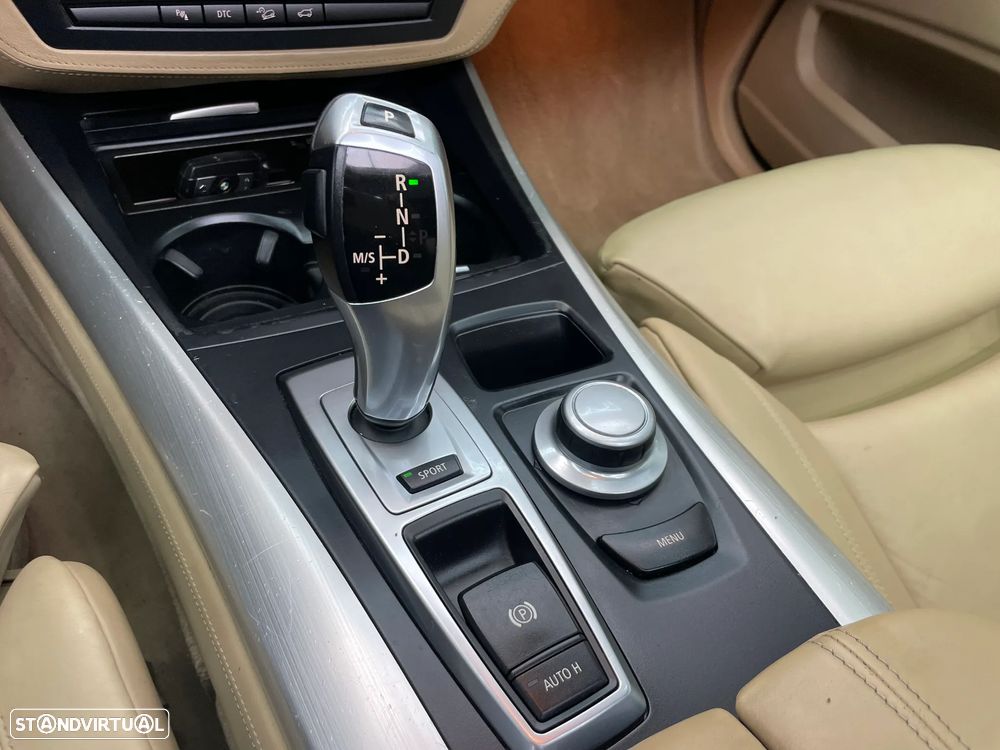 BMW X5 3.0 sd - 9