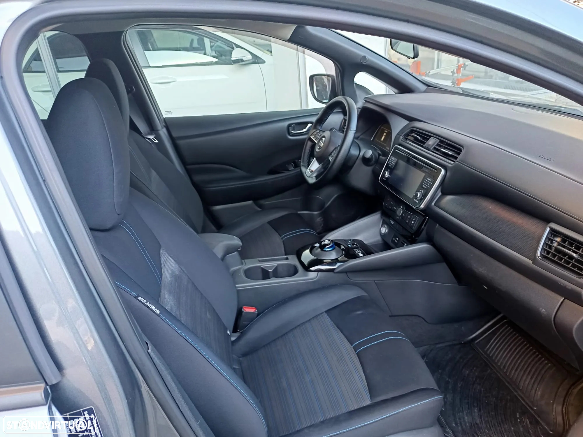 Nissan Leaf N-Connecta - 5
