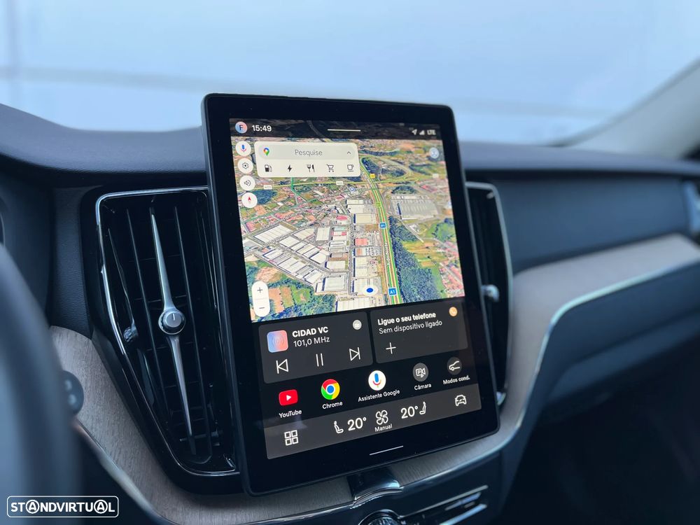 Volvo XC 60 2.0 T6 PHEV Plus Dark AWD - 28