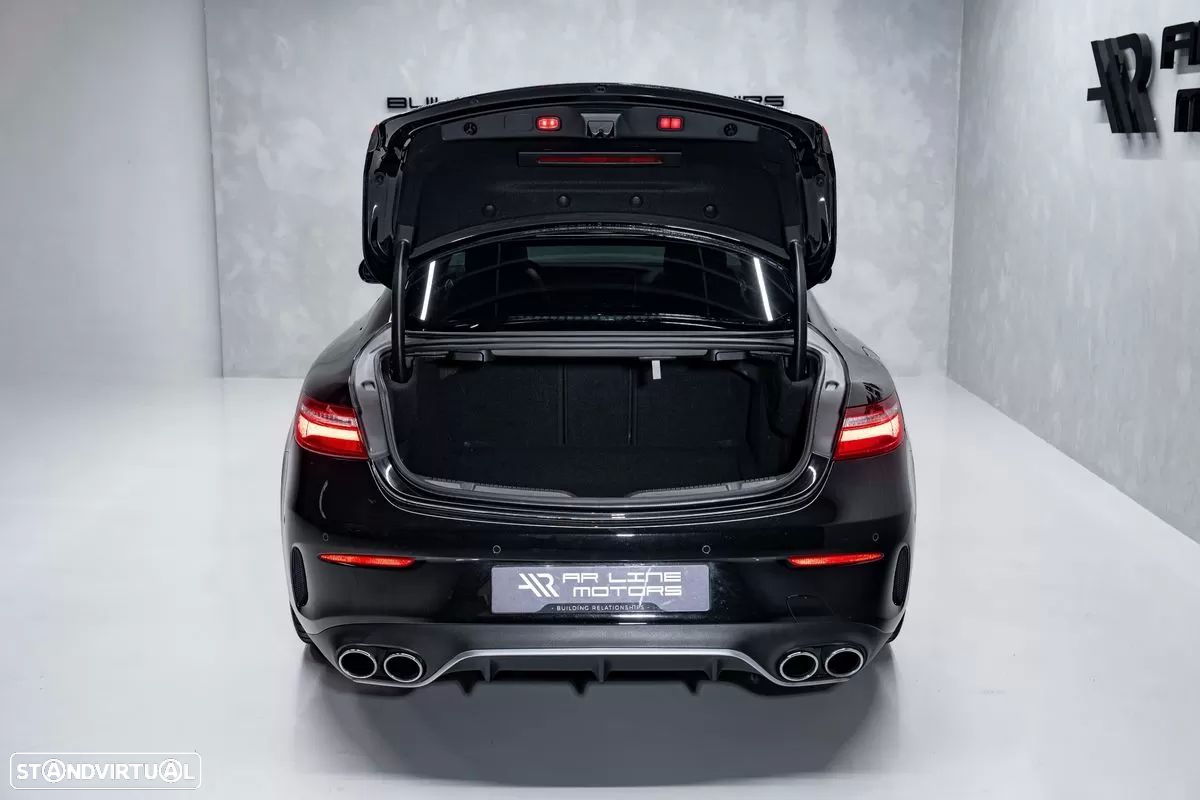 Mercedes-Benz E 53 AMG 4-Matic+ - 12