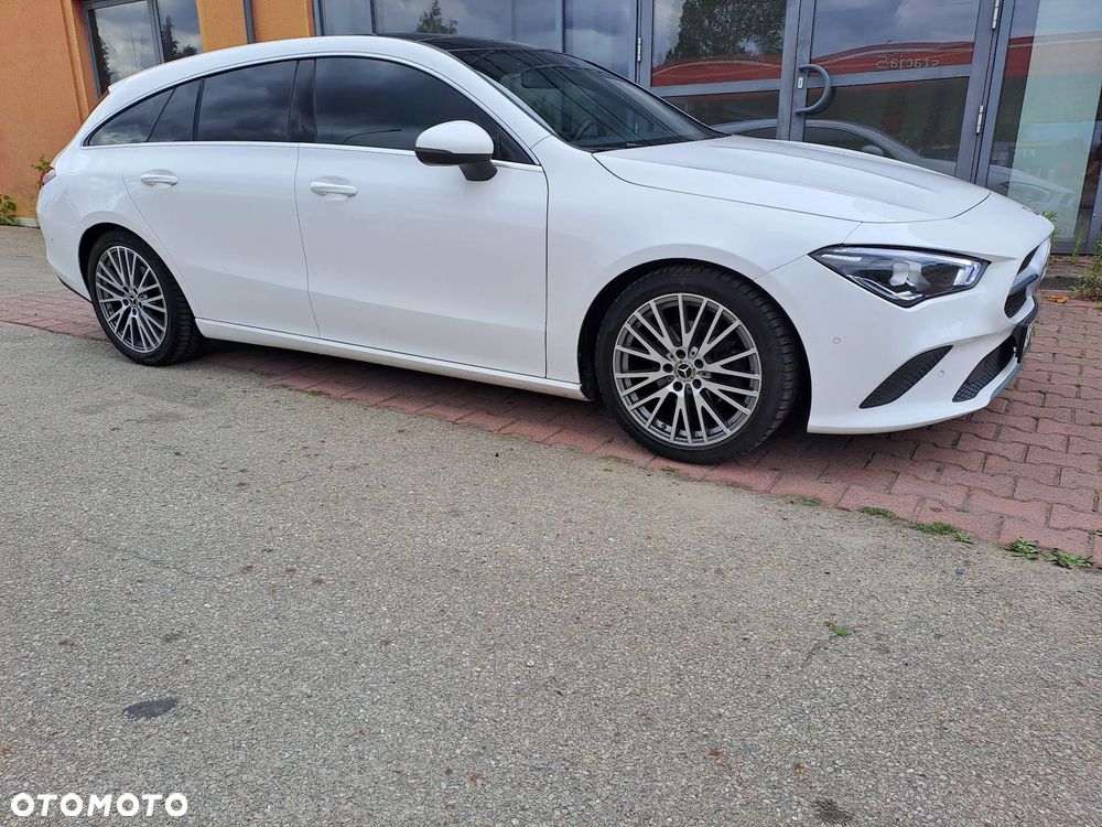 Mercedes-Benz CLA 180 Shooting Brake - 24