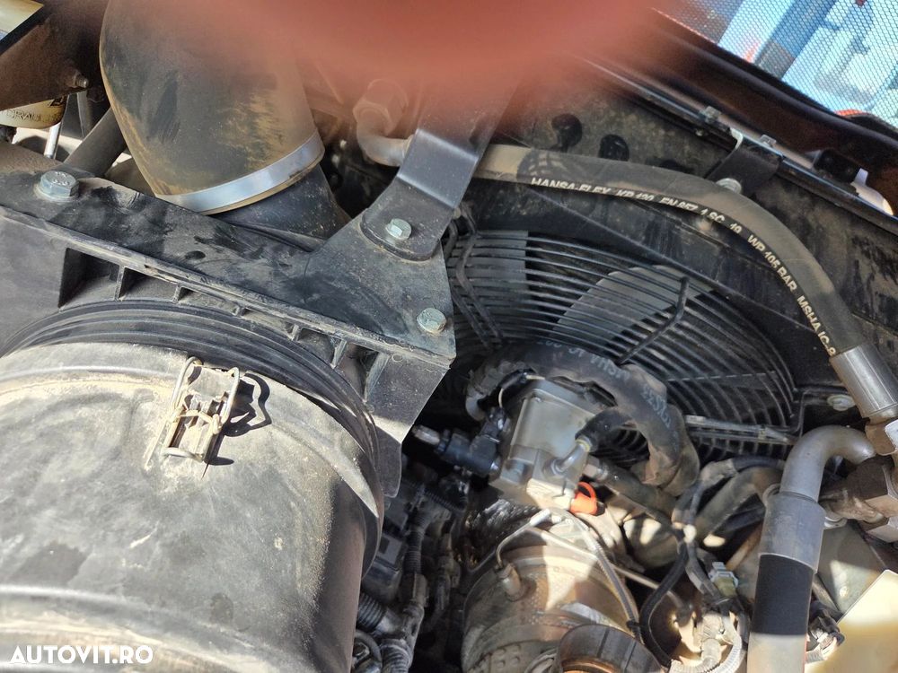 Hitachi ZW75, 2020, 1.915h, ridica 2,4t la 3,2m, CUPA 4x1 MULTIFUNTIONALA 1mc, cupa noua 1mc, furci, cupla rapida, aer conditiona, motor Deutz 75CP euro 6, Garda sol inalta 32cm, produs in Germania, STARE FOARTE BUNA, posibil leasing 4 ani-PROMOTIE 37.900eur - 39