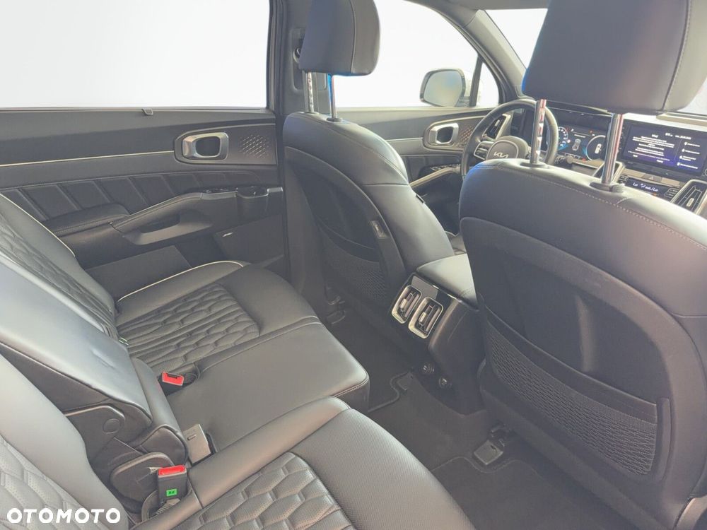 Kia Sorento - 21