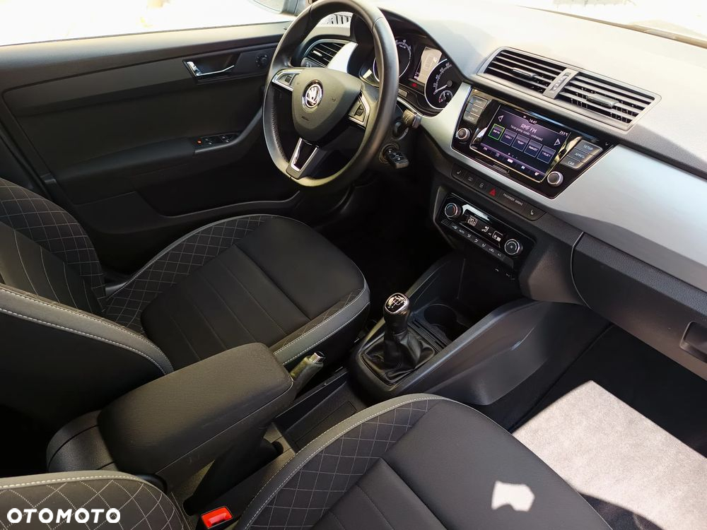Skoda Fabia 1.0 TSI Ambition Plus - 10