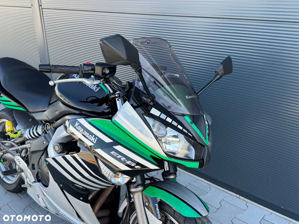 Kawasaki ER - 7
