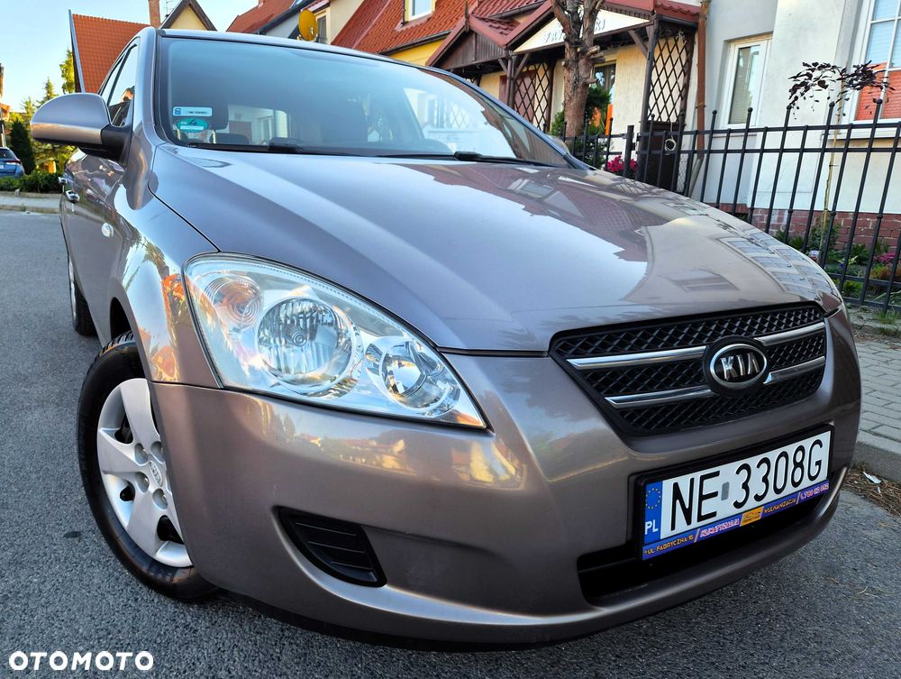Kia Ceed - 2