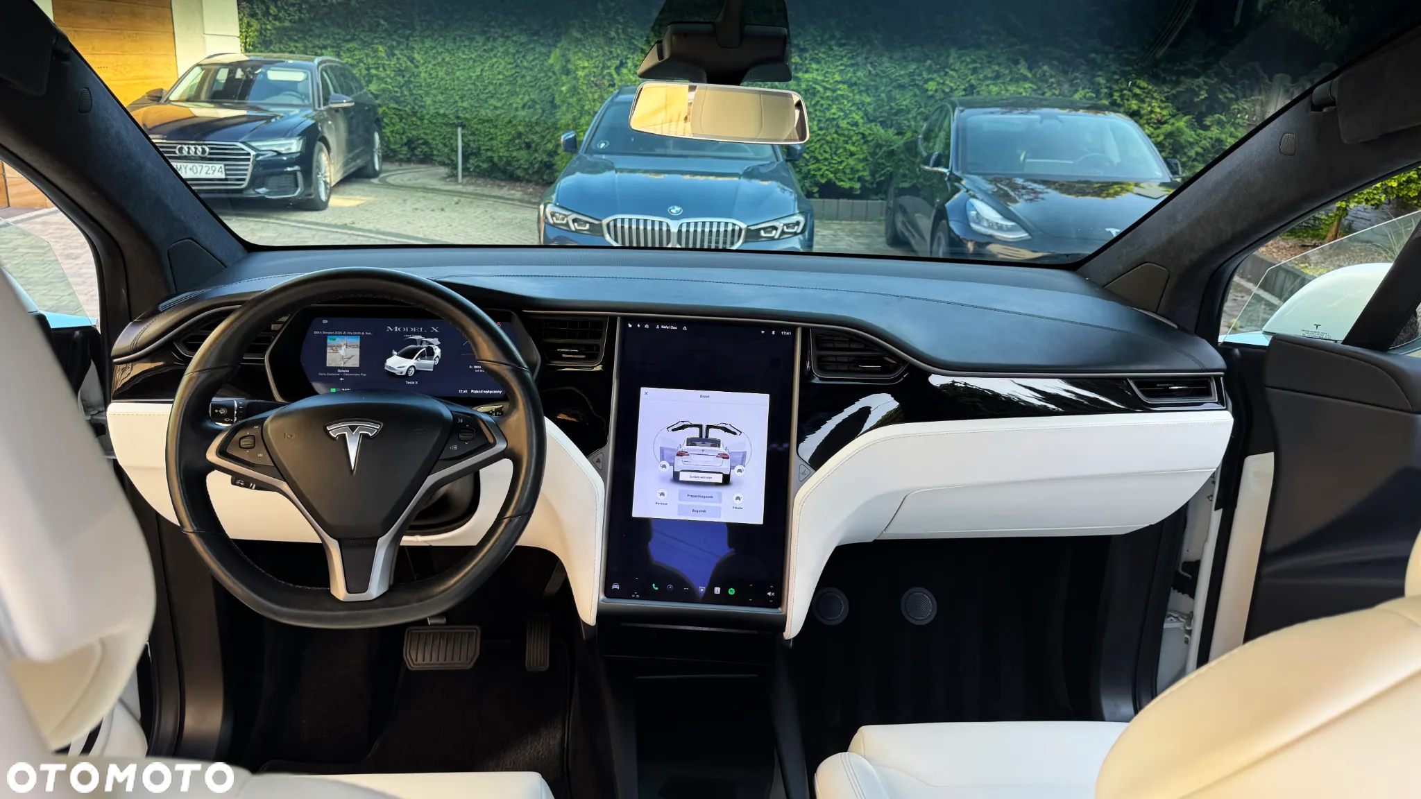 Tesla Model X Long Range Plus - 28