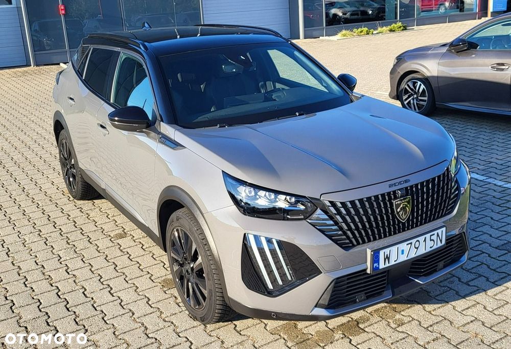 Peugeot 2008 Hybrid 136 e-DSC GT - 35