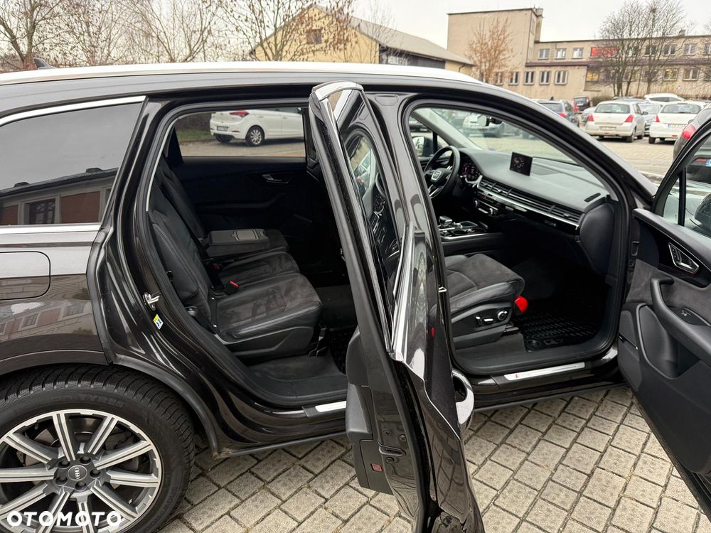 Audi Q7 50 TDI quattro tiptronic S line - 26