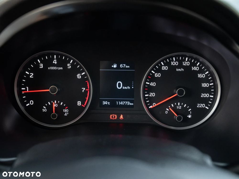 Kia Stonic 1.4 L - 29