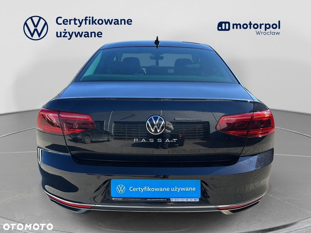 Volkswagen Passat 2.0 TSI Elegance DSG - 14