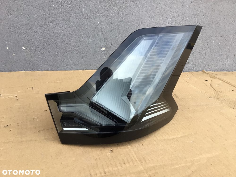 Lampa tylna lewa Renault Scenic V 5 E-Tech Led - 1