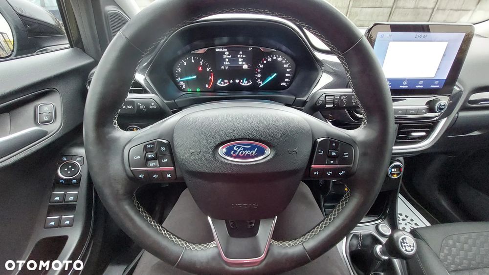 Ford Puma 1.0 EcoBoost Hybrid TITANIUM - 39