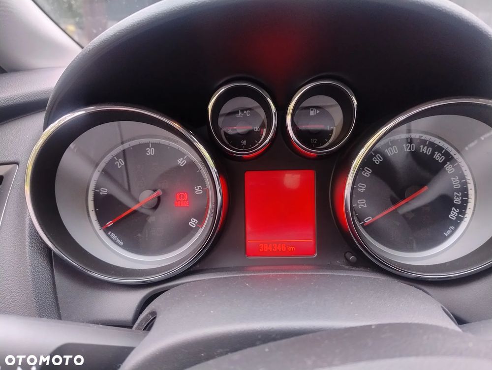 Opel Astra IV 2.0 CDTI Sport S&S - 11