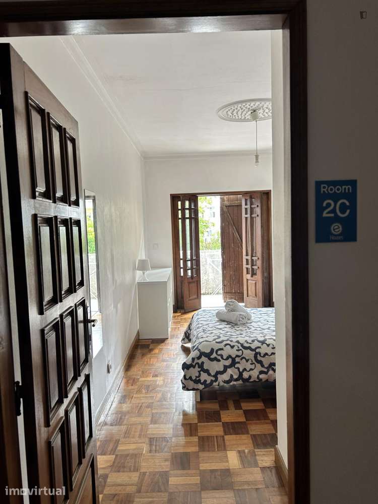 Quarto - localizado em Paranhos Porto - Grande imagem: 3/30