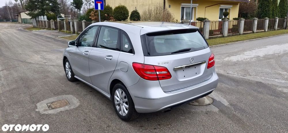 Mercedes-Benz Klasa B 200 Peak Edition - 3