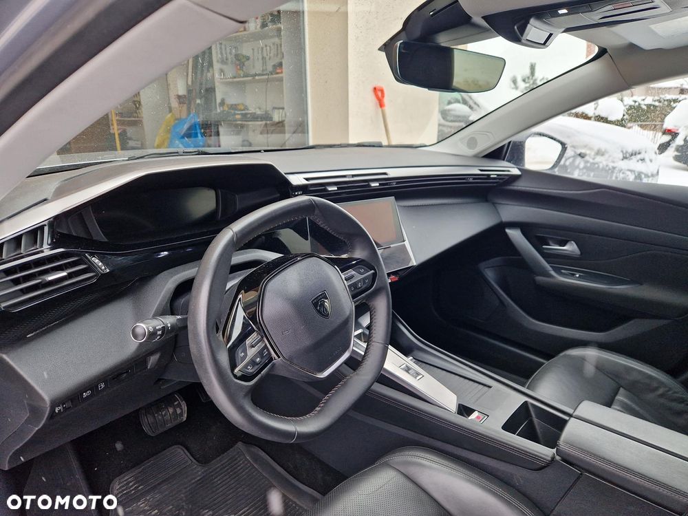 Peugeot 308 1.6 Hybrid PHEV Allure Pack EAT8 - 22
