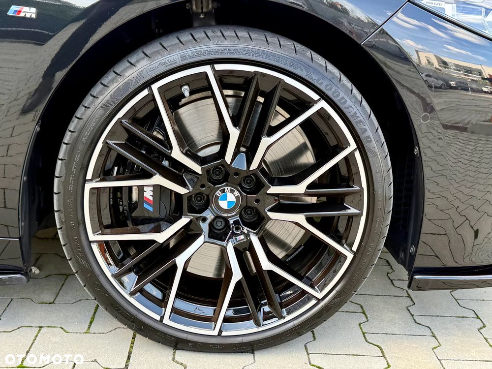 BMW Seria 8 840d xDrive mHEV - 10