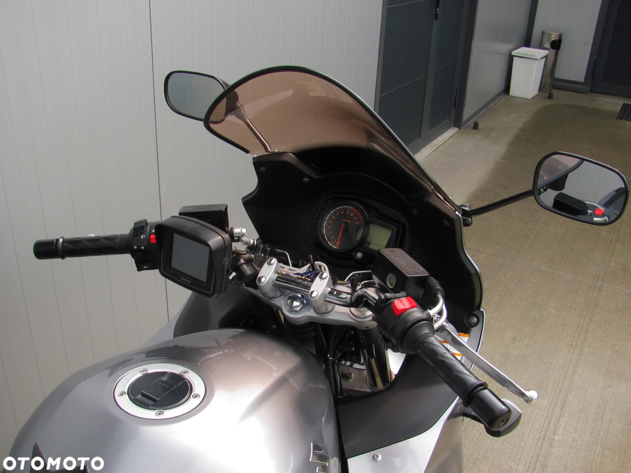 Suzuki GSX - 4