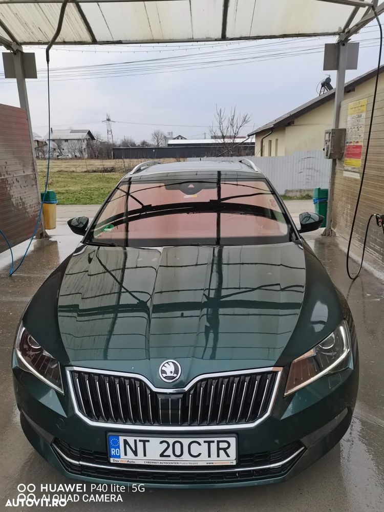 Skoda Superb 2.0 TDI DSG Laurin & Klement - 1