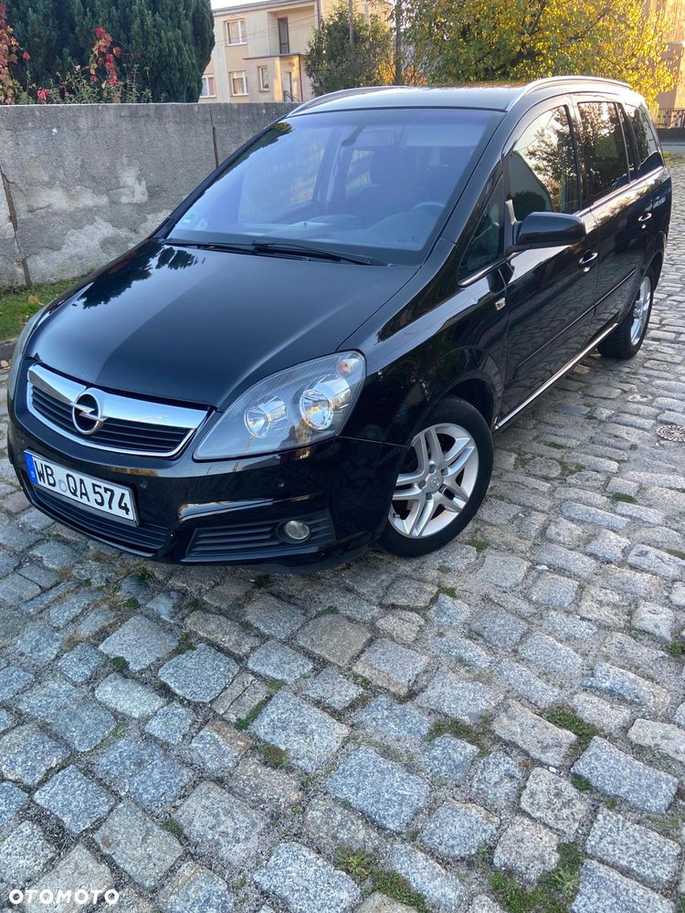 Opel Zafira - 17